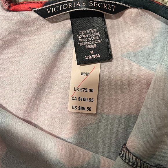 NWT‎ Victoria's Secret Black & Red Silky Floral Nightdress, Size M - Picture 5 of 5